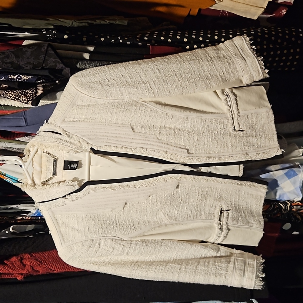 White House Black Market cropped jacket